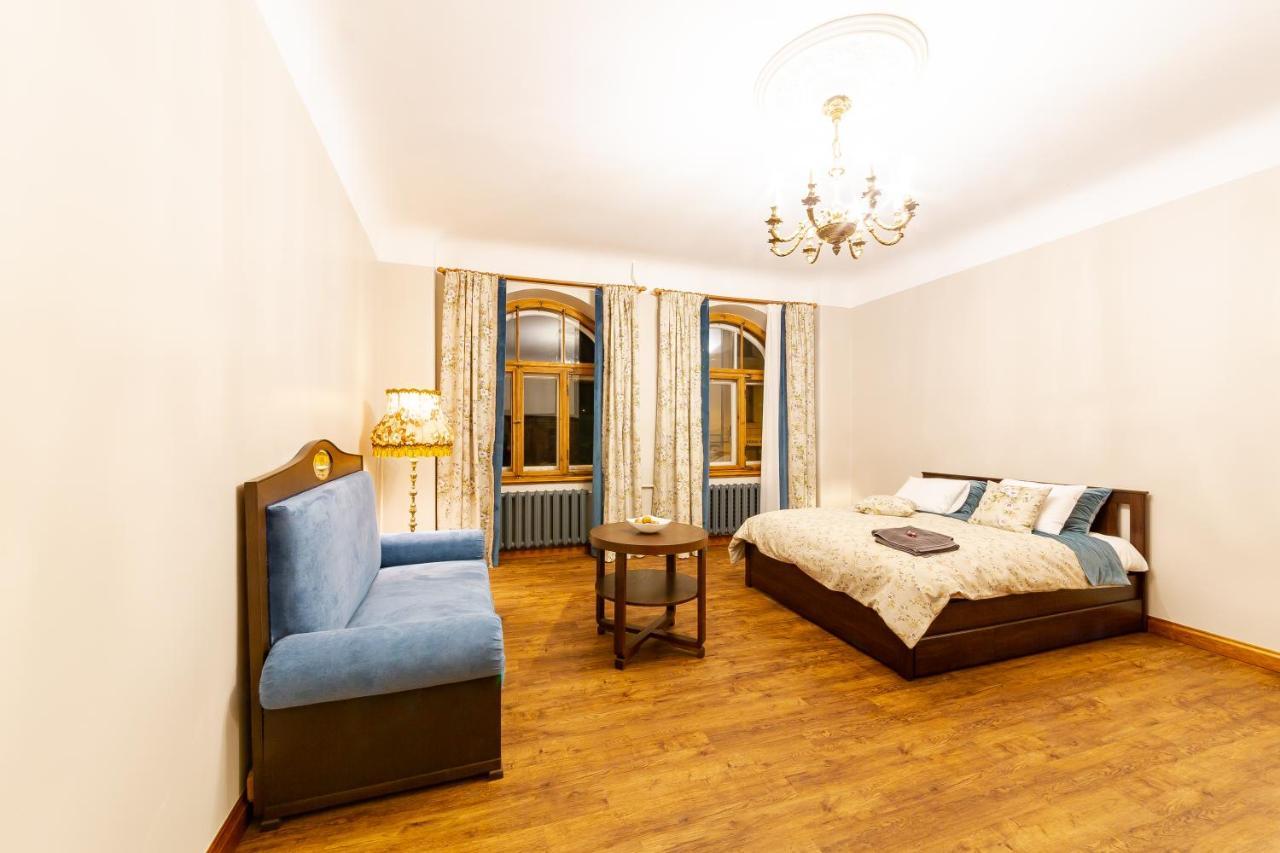 Cozy Storie's Ap, 47sqm, Renovated 2020, Free Parking Apartment